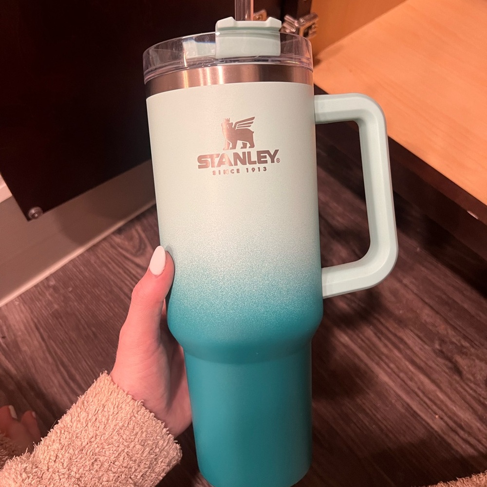 Stanley - 40 oz Blue ombré